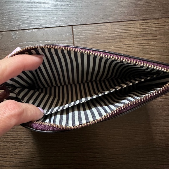 Kate Spade wristlet - Picture 8 of 8
